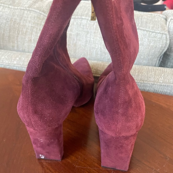 DKNY burgundy ankle boots - Picture 3 of 5
